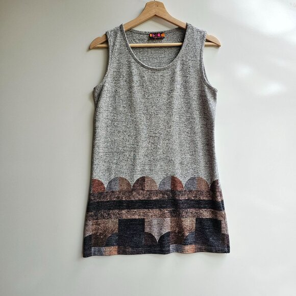 Sleeveless Gray Tunic Top With Abstract Hem Design By Isle - Picture 1 of 8